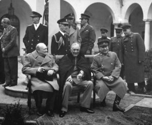 تعريف مشروع مارشال Thumb.php?f=Yalta_Conference_%28Churchill%2C_Roosevelt%2C_Stalin%29_%28B%26W%29