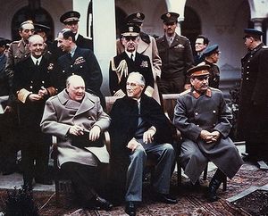 تعريف مشروع مارشال Thumb.php?f=Yalta_summit_1945_with_Churchill%2C_Roosevelt%2C_Stalin