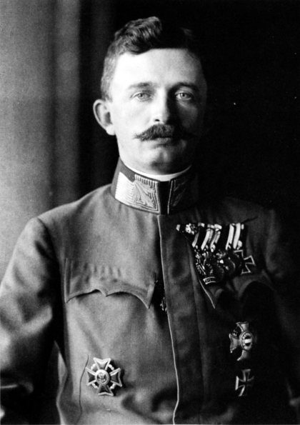 ملف:Emperor karl of austria-hungary 1917.png
