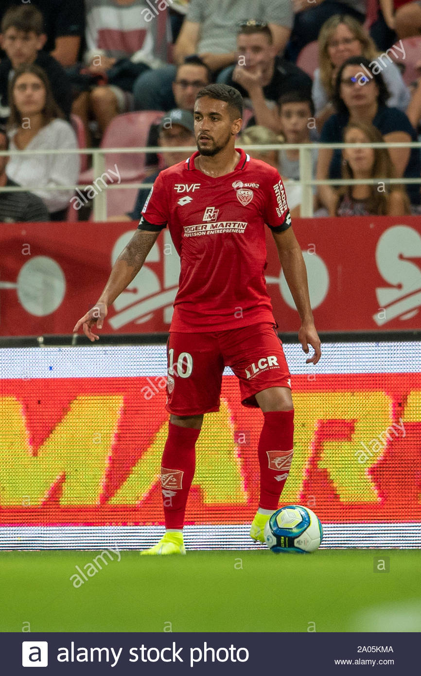 بريرا اللاعب الهلال السعودي