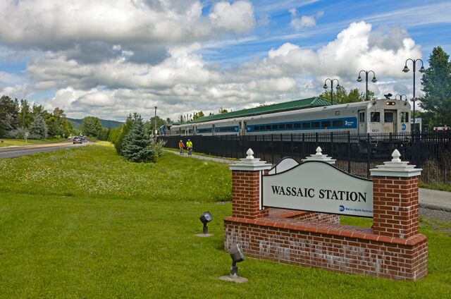 ملف:Wassaic Train Station, NY.jpg - المعرفة