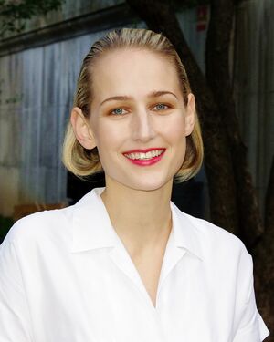 Leelee Sobieski Vanity Fair 2012 Shankbone 3.JPG