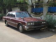 Crown Sedan 2.8 Deluxe (MS112)