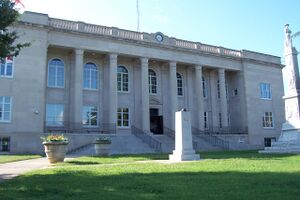 Rutherford County Courthouse in Rutherfordton