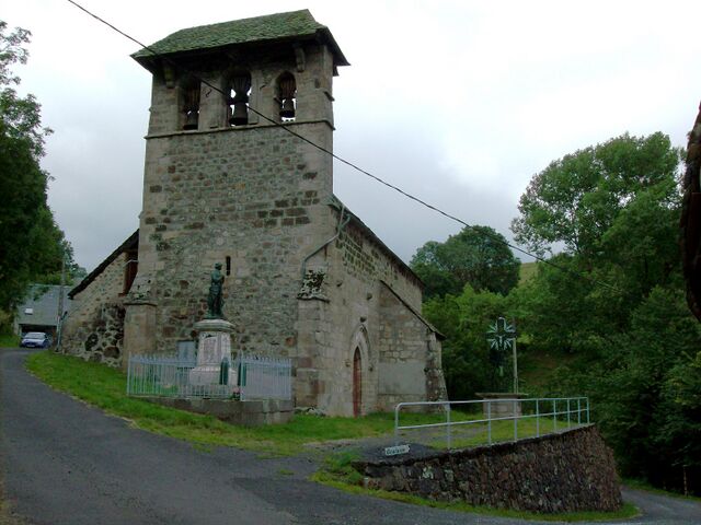 ملف:France, Cantal, Vic-sur-Cère, Saint-Clément.jpg - المعرفة