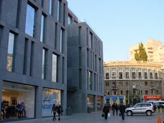 Stalinist architecture blends with the post-modernism of Dnipro's 'Passage' shopping and entertainment centre[202]