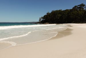 Beach at Jervis Bay.jpg