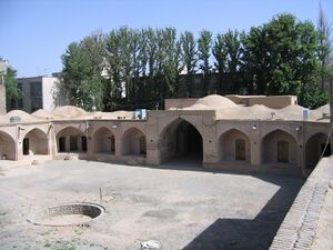 Caravansarai Karaj.jpg