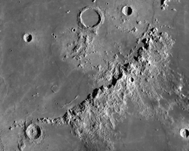 Montes Apenninus (LRO).png