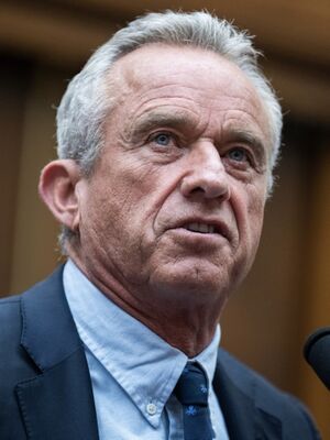 RFK Jr 3x4.jpg