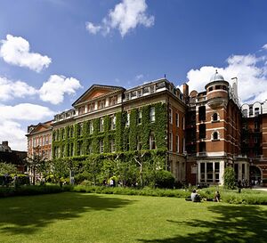 KCL Guys Campus1.jpg