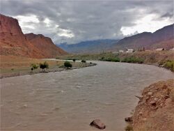 Naryn river.jpg