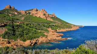 Cap-Roux and the Corniche d'Or in the calanque of Anthéor, Massif de l'Esterel