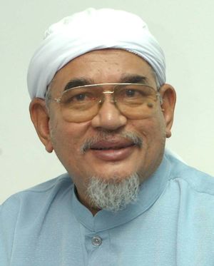 Abdul Hadi Awang.jpg