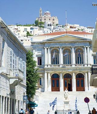 Syros 1.jpg