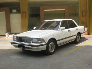 CrownGS131SuperSaloon.jpg