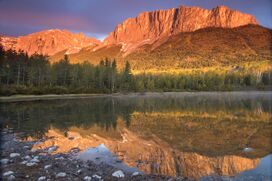 Mount-Yamnuska2-Szmurlo.jpg