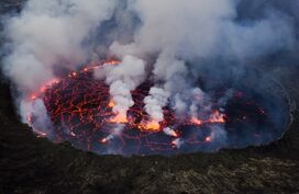 Lava Lake Nyiragongo 2.jpg