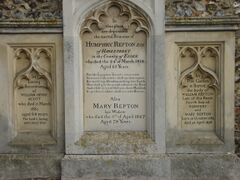 Humphry Reptons Grave.jpg