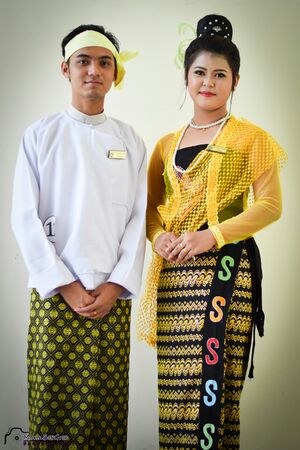 RakhineStudent YGN.jpg