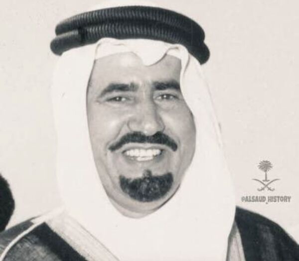 لماذا وصف الامام سعود بن عبدالعزيز بسعود الكبير