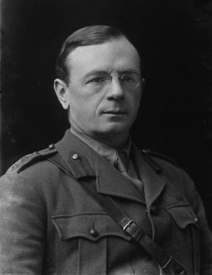 Leo Amery 1917.jpg