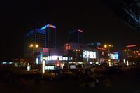 Yangzhou - Hanjiang Zhong Lu - Tesco - P1070310.JPG