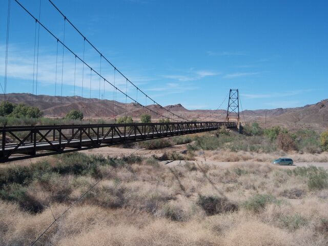 ملف:Mcphaul's bridge, yuma.jpg - المعرفة