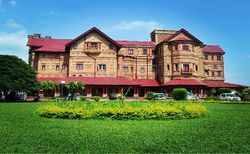 View of Hari Niwas palace