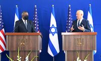 گانتس يلتقي وزير الدفاع الأمريكي لويد أوستن في إسرائيل، أبريل 2021.