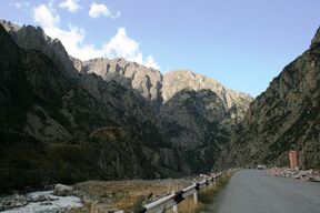 Dariali (Georgia-Russia border).jpg