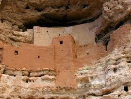 Montezuma Castle National Monument2.jpg