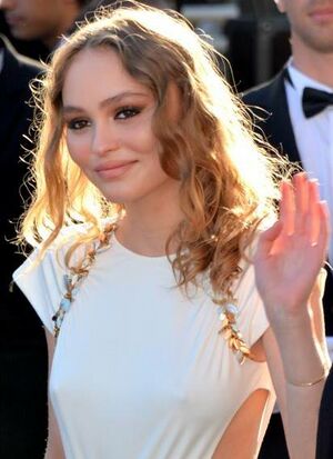 Lily-Rose Depp Cannes 2017 (cropped)v2.jpg