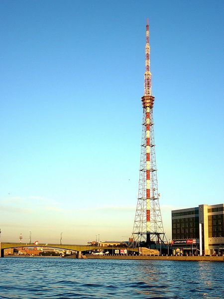 ملف:Saint Petersburg TV Tower.jpg
