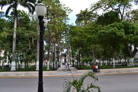 Bolívar Square