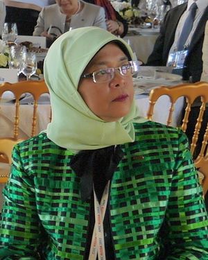 Halimah Yacob APEC Women and the Economy Forum 2012.jpg