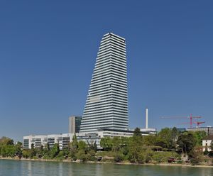 Basel - Roche Tower - 19. April 2015.jpg