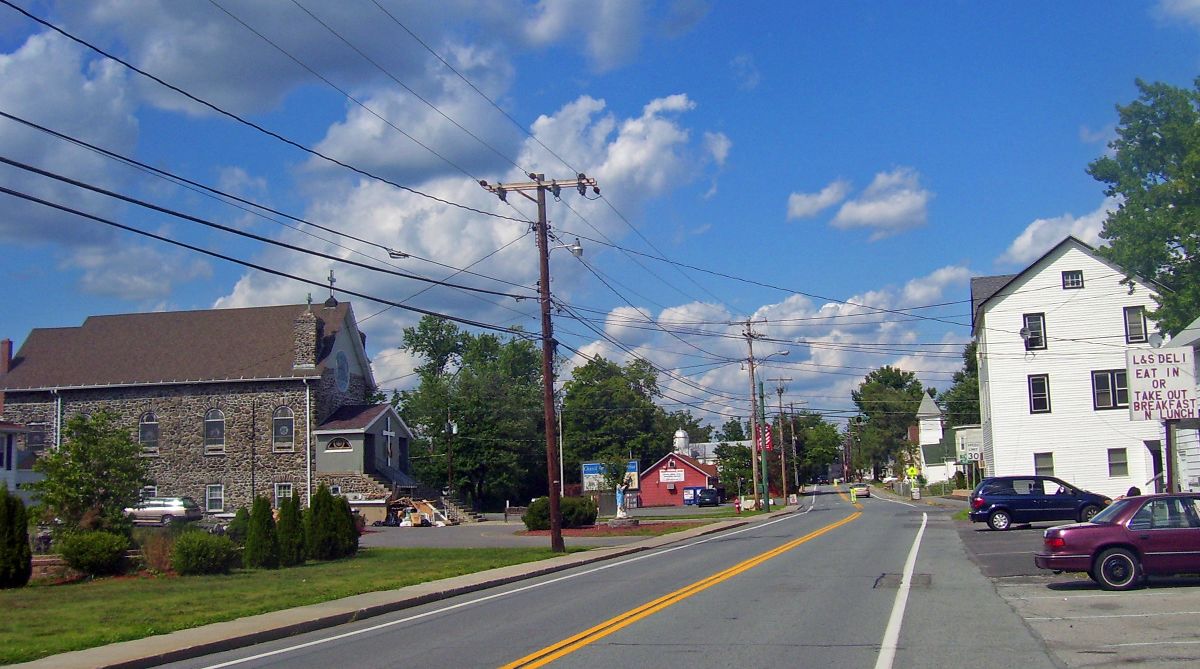 ملفDowntown Maybrook, NY.jpg المعرفة