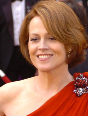 Sigourney Weaver @ 2010 Academy Awards cropped.jpg