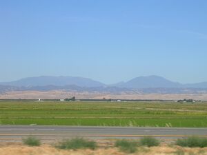 Northbound Interstate 5 California.jpg