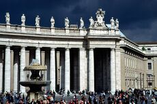 Piazza San Pietro (4226259274).jpg