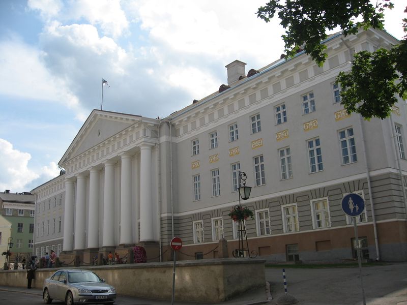 ملف:Tartu Ülikool.jpg