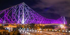 Howrah bridge betwixt Lights.jpg