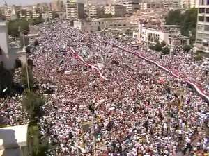 Hama Al-Assy Square 29-07-2011.png